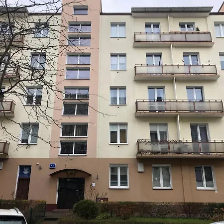 公寓 W Centrum Gdyni 格丁尼亚